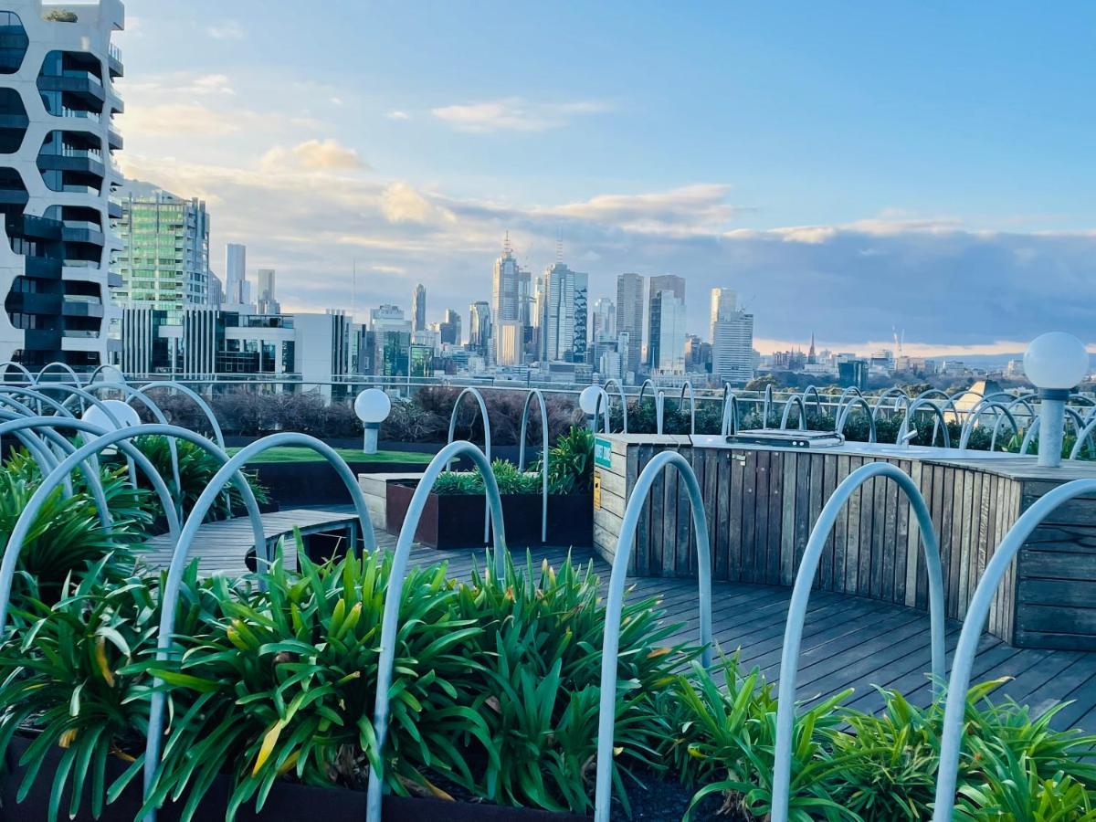 Cozy 1 Bed Apt & Spa,Free Parking ,Phenomena Views Melbourne Dış mekan fotoğraf