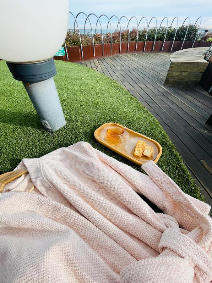 Cozy 1 Bed Apt & Spa,Free Parking ,Phenomena Views Melbourne Dış mekan fotoğraf